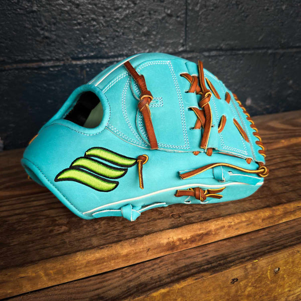 Emery Summit ELS19 Pitcher’s Glove – Sky Blue