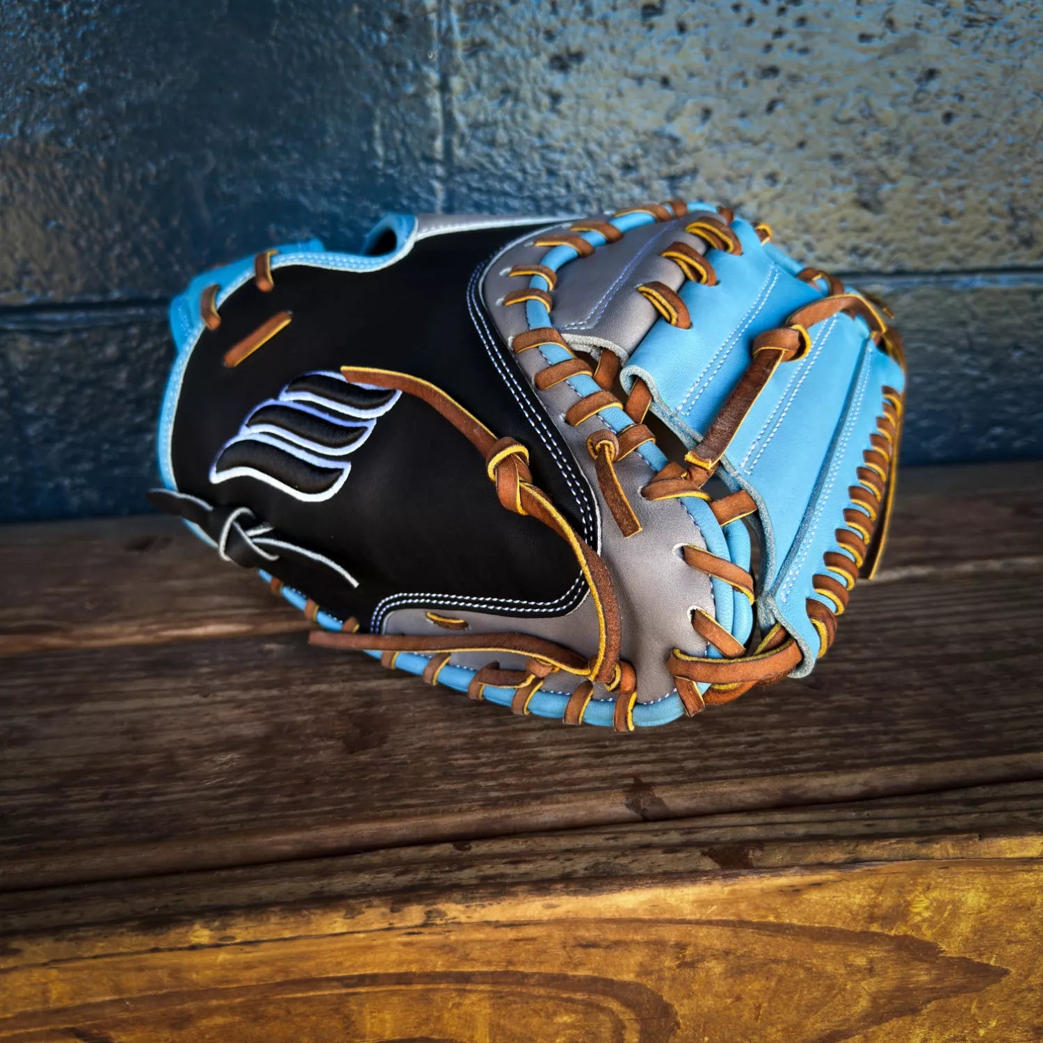 Emery Summit Pro 1019CM Catcher's Mitt - Black / Grey – Emery