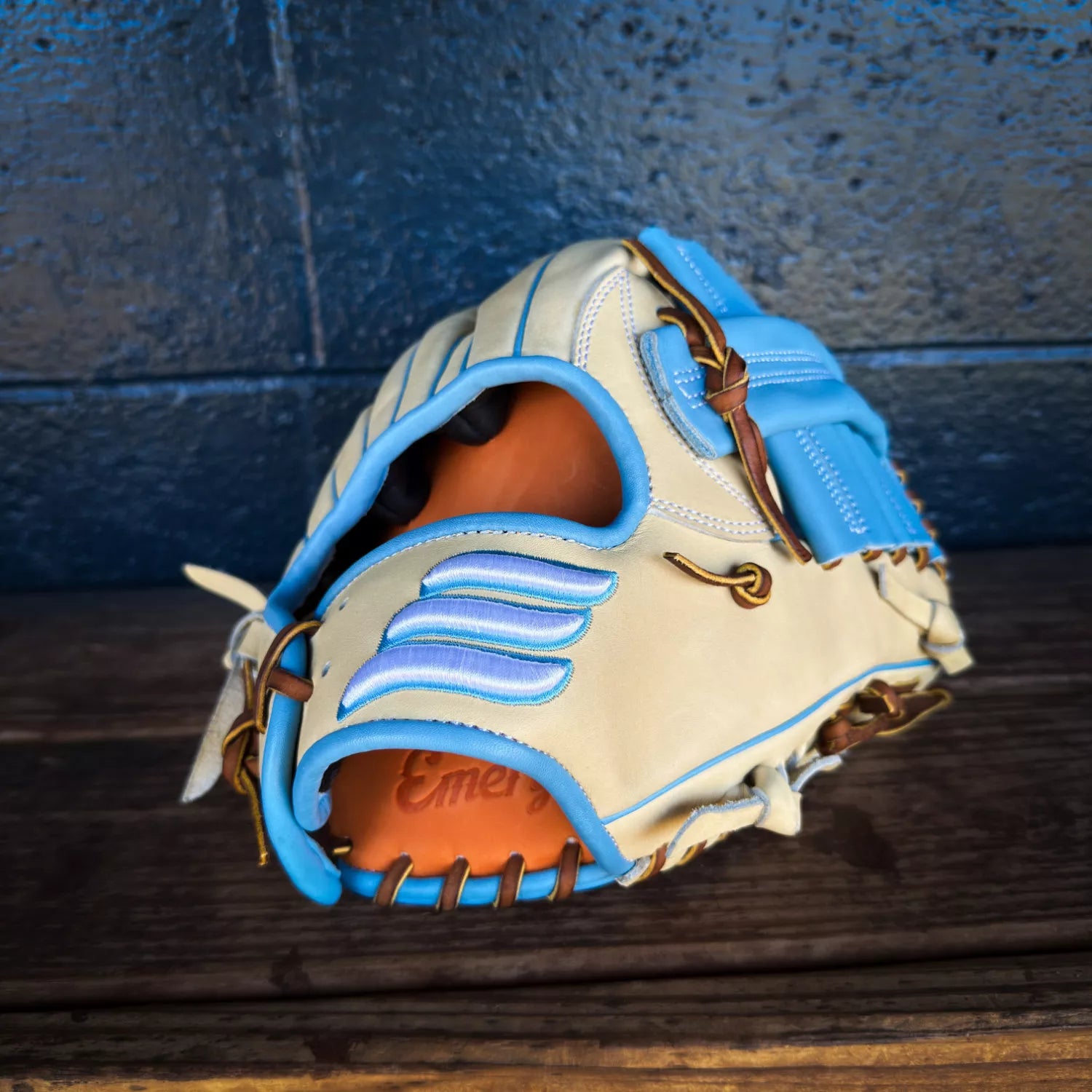 Emery Summit Pro YC52 Outfield Glove – Tan / Light Blue – Emery Emery Summit Pro YC52 Outfield Glove – Tan / Light Blue – Emery