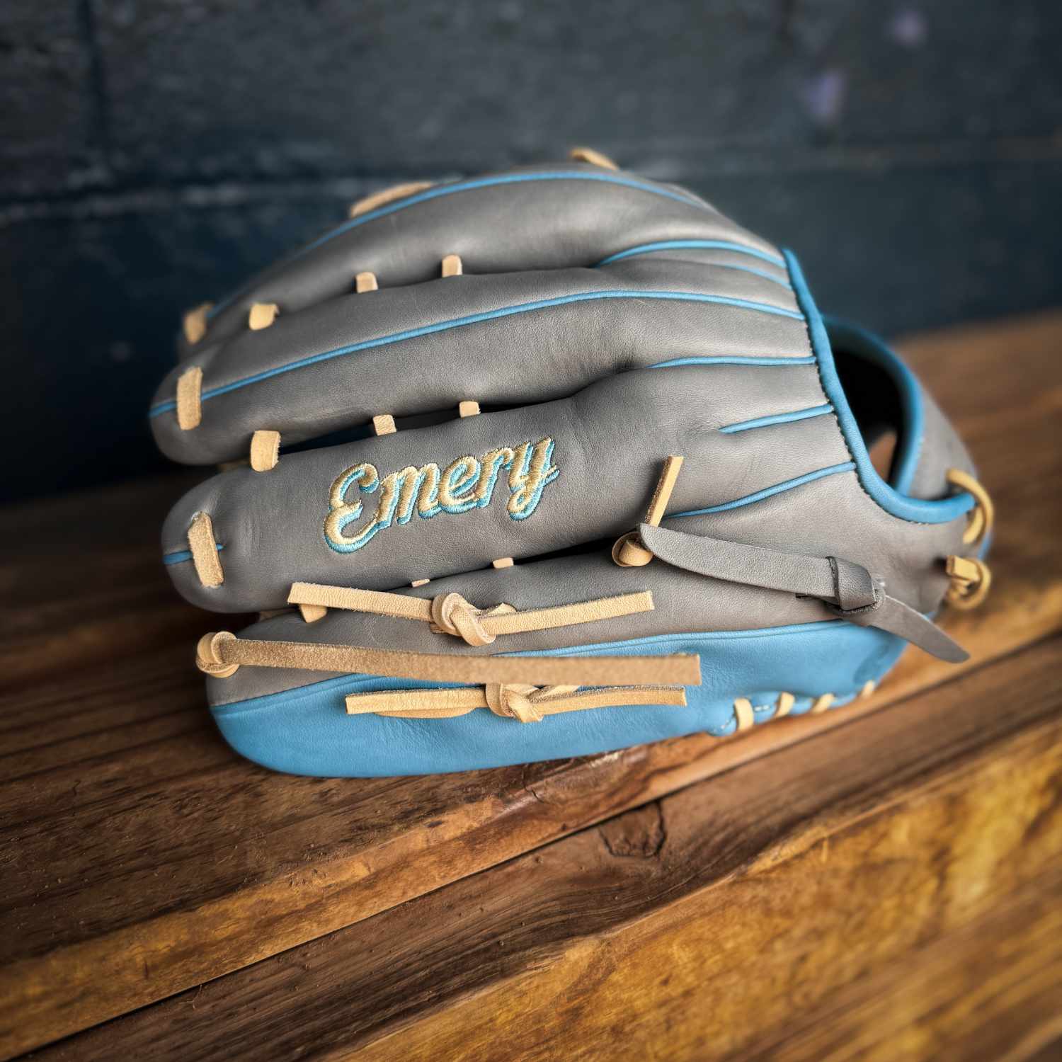 エメリー　EMERY YC52 外野手用グローブ　サミットシリーズ Emery Summit YC52 Outfield Glove - Grey / Carolina Blue – Emery