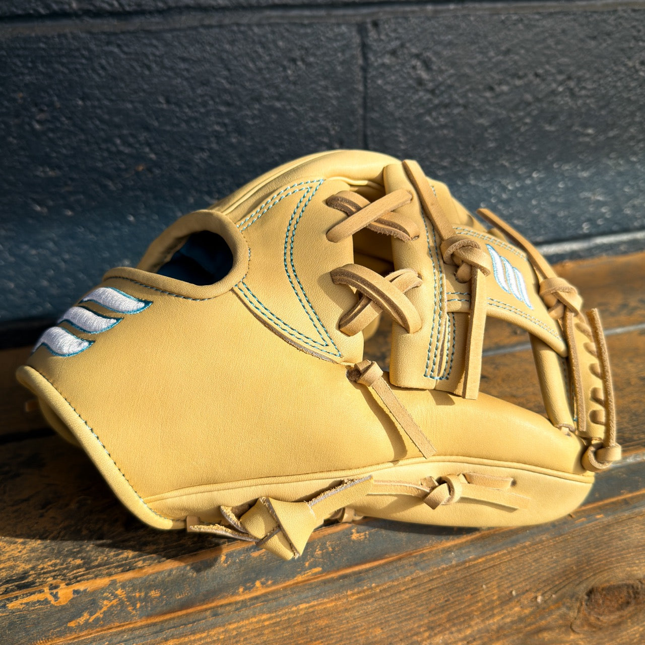 Emery Summit 1417 Infield Glove – Blonde – Emery Glove Co.