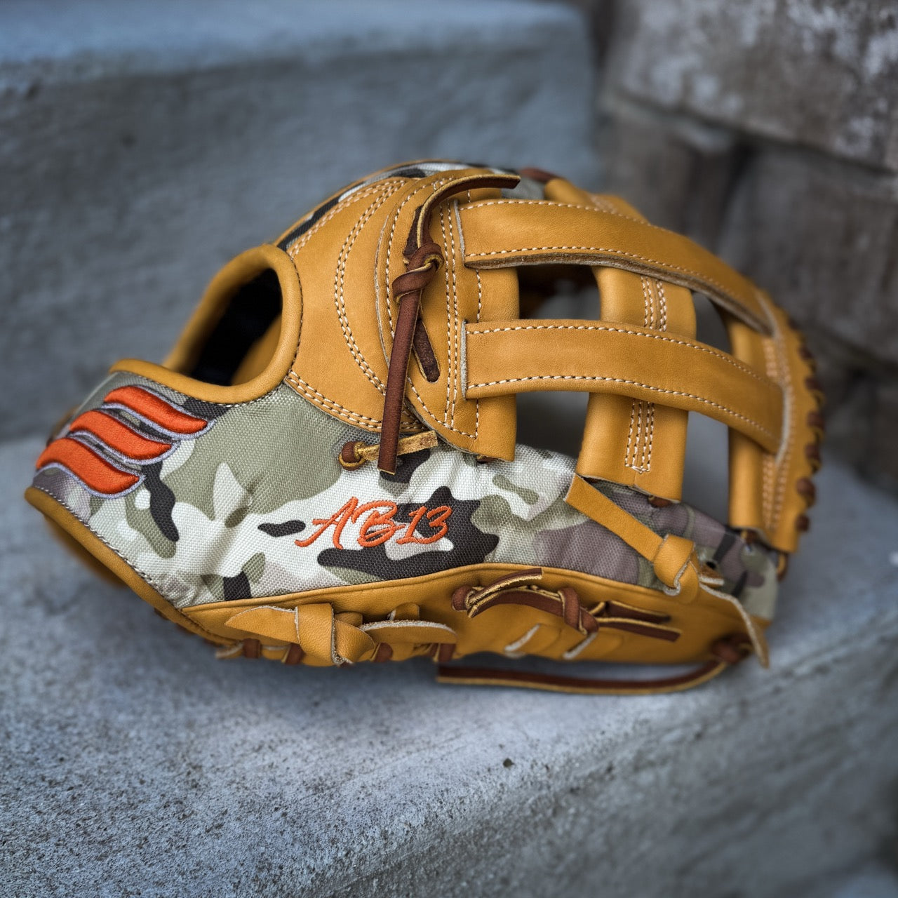 Emery Summit Pro 1627 Infield Glove – Black / Gold – Emery Glove Co.